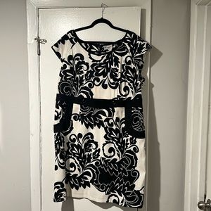 Avenue Size 18 Black and White Dress. In very good used condition.